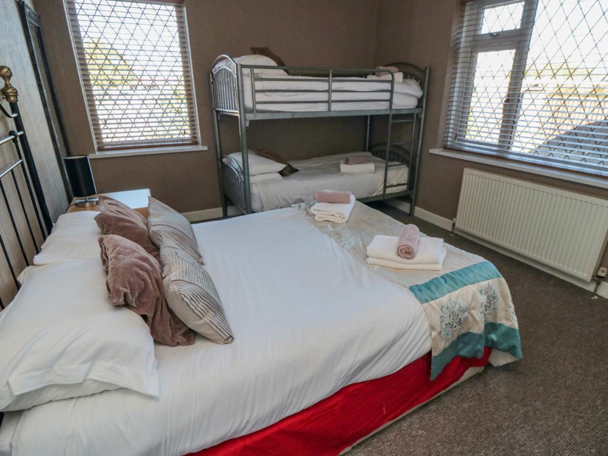 Seacrest Lodge Scarborough Bagian luar foto